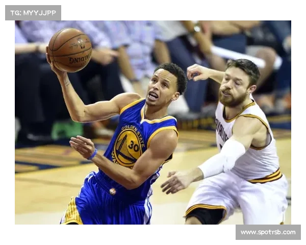 克雷汤普森单节37分神奇表现 2015勇士战胜国王创历史纪录